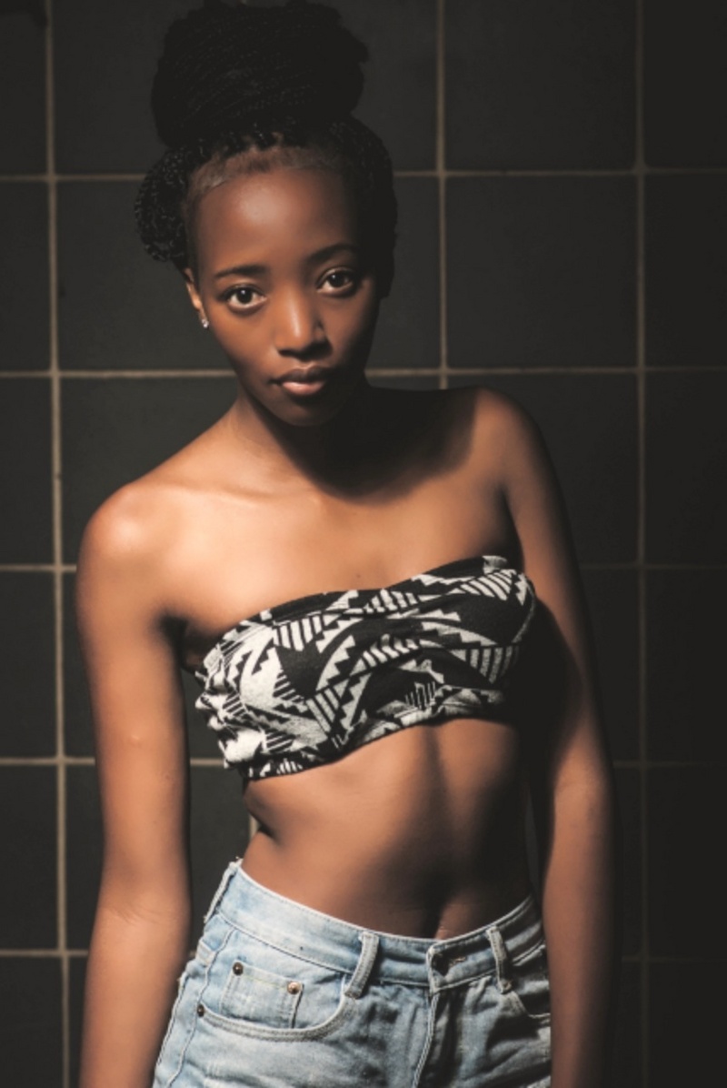 Female model photo shoot of Sanelisiwe 