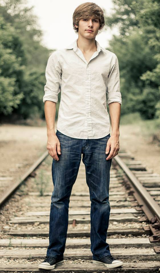 Male model photo shoot of Derek secord in Big Lake