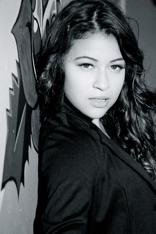 Female model photo shoot of Estefany Sandovall