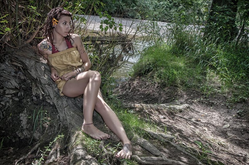 Female model photo shoot of Imogen Rose by JeffG Photography