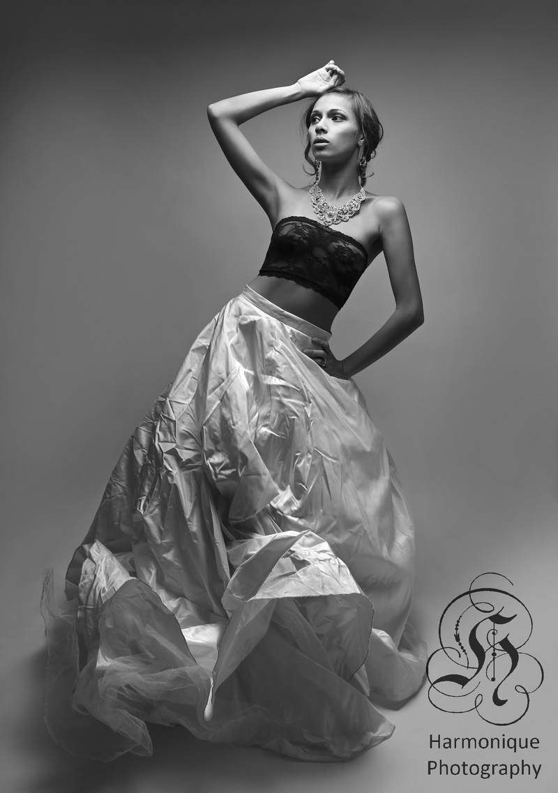 Female model photo shoot of Sandra Wong
