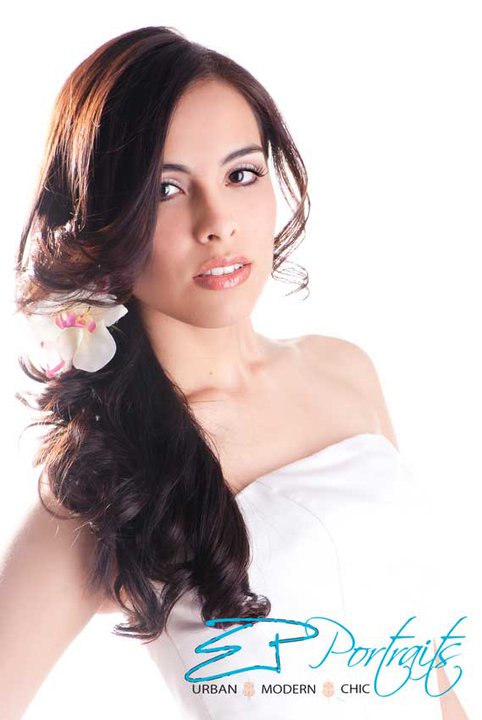 Female model photo shoot of Ilda Chapa