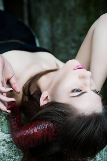 Female model photo shoot of Elizabeth Lanning by CapturedByCiara in Greensboro, NC