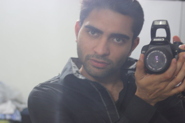 Male model photo shoot of Nishant Jayswal