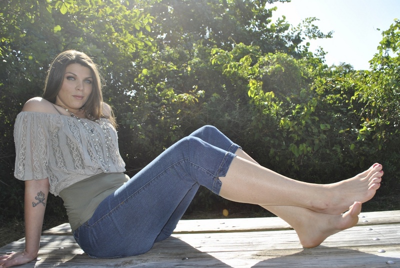 Female model photo shoot of Rachel Geiger in Fort Lauderdale, Florida