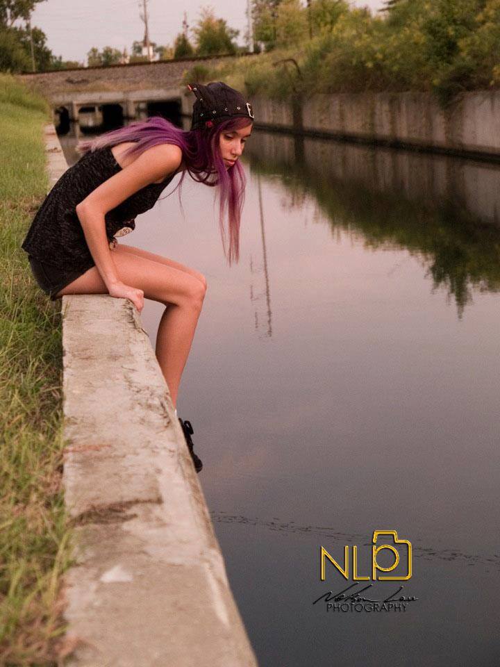 Female model photo shoot of Elizabeth InaBox in Macon, Georgia