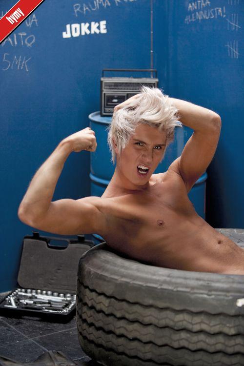 Male model photo shoot of Joshie Westwood