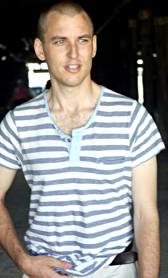 Male model photo shoot of Ryan Downerr