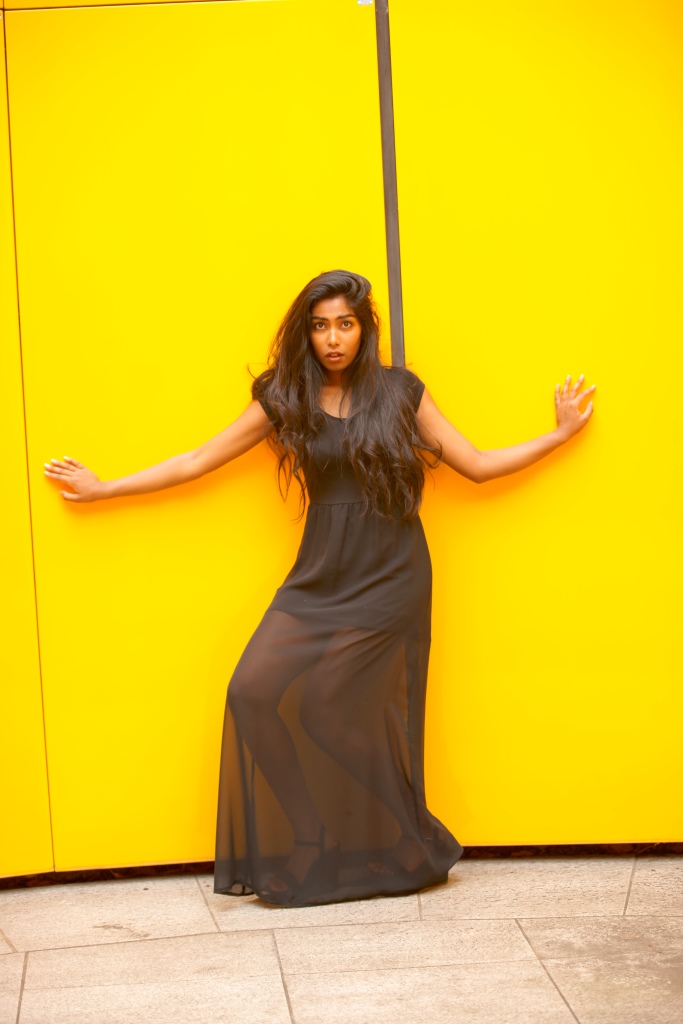 Female model photo shoot of Meena Bala