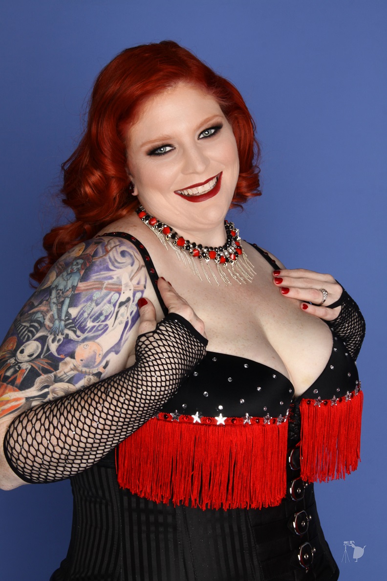 Female model photo shoot of Molly Macabre in Dallas Pinup