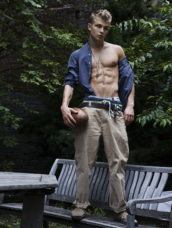 Male model photo shoot of Jacob Oates