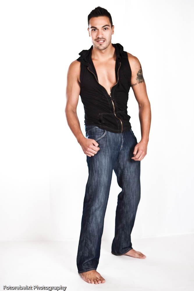 Male model photo shoot of Guapacito