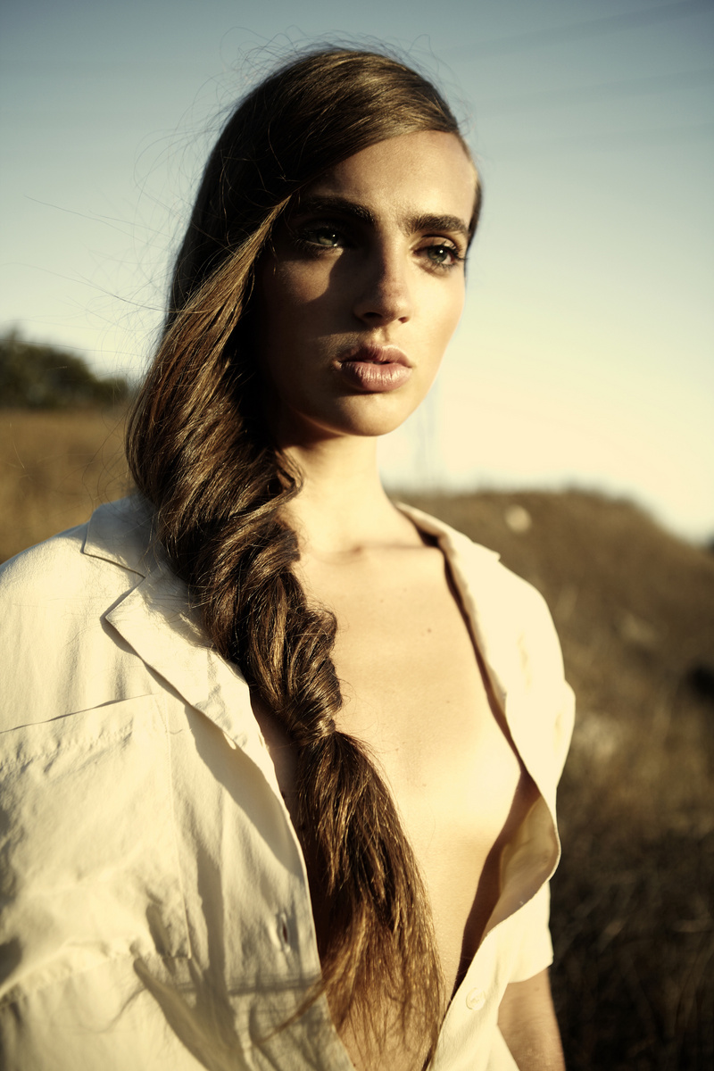 Female model photo shoot of Madison Nicole Blue