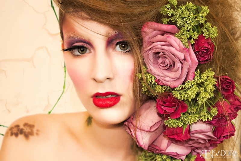 Female model photo shoot of Dramatizon Make-up