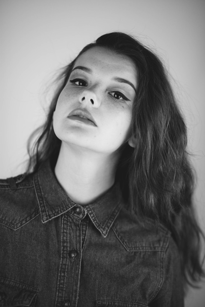 Female model photo shoot of Jen Shonick