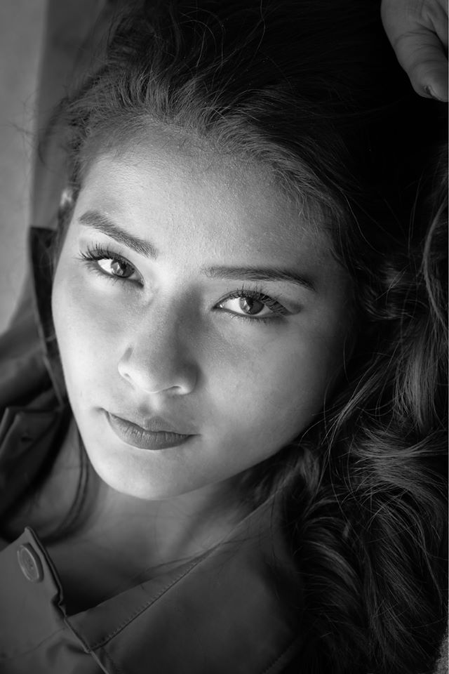 Female model photo shoot of Mireya A Rios  in Oakbrook, IL