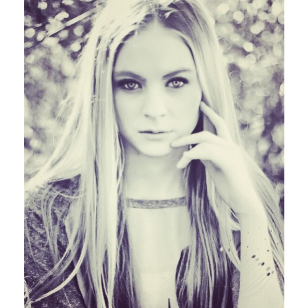 Female model photo shoot of Anastasiya S Koval in Dowling Photography
