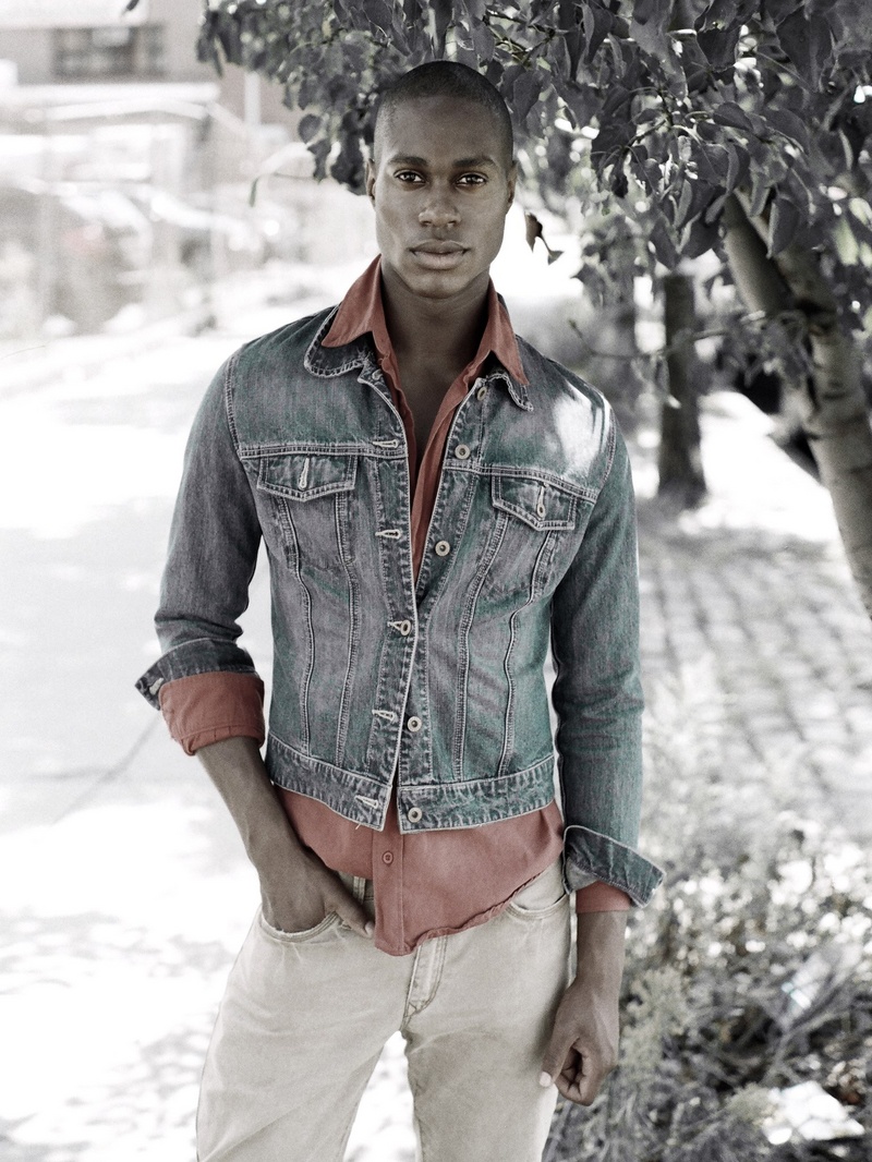 Male model photo shoot of Uche Uba