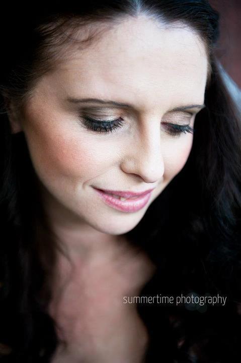 Female model photo shoot of Gorgeous by Liz