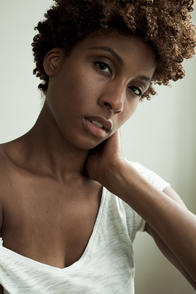 Female model photo shoot of Joy Covington in Queens, NY