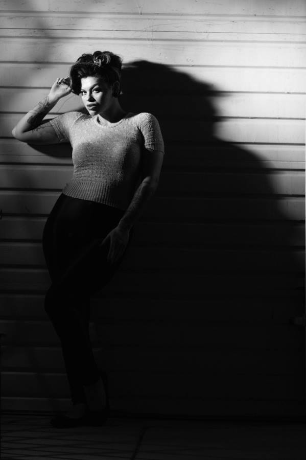 Female model photo shoot of Sarah Vamp by ron dillon