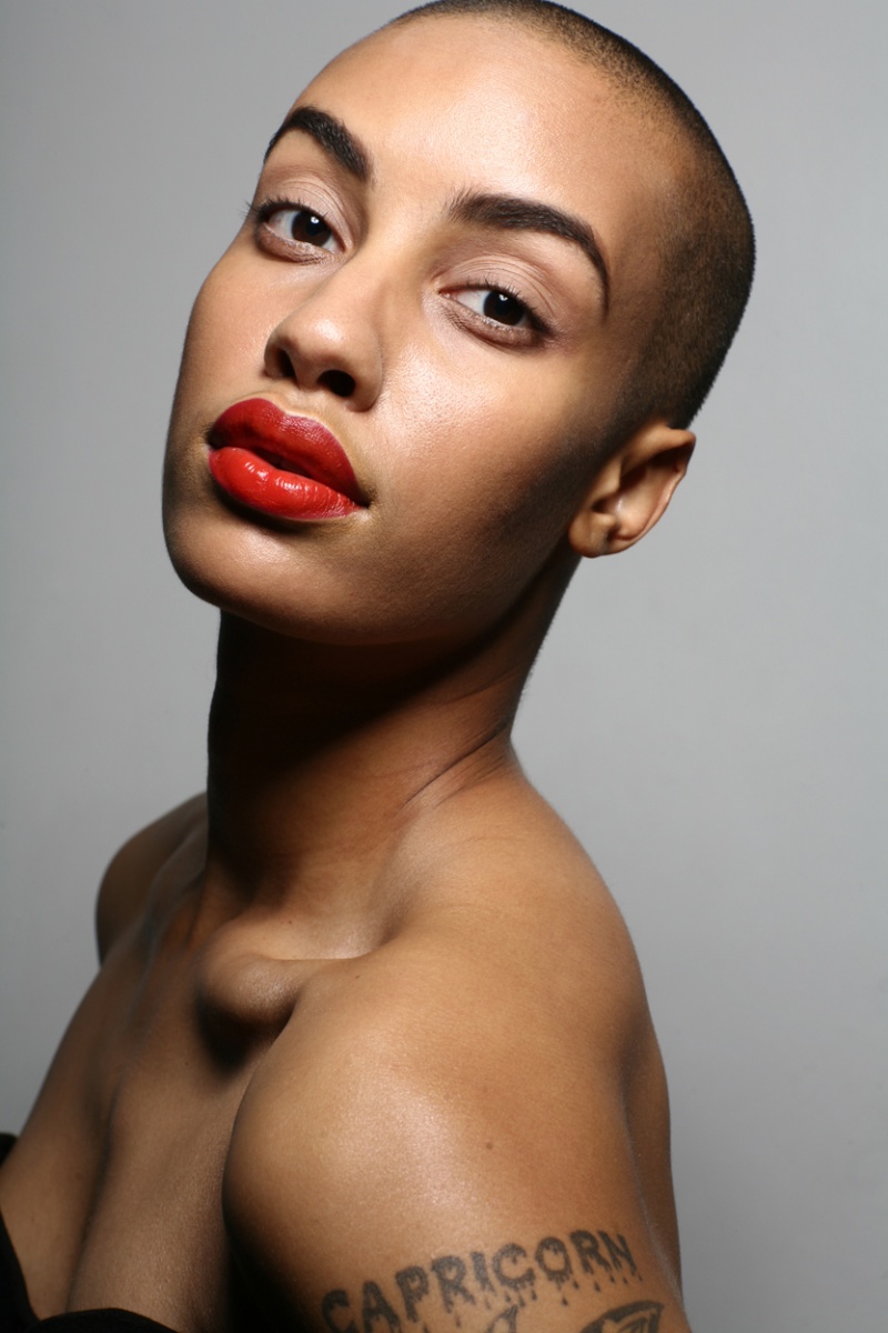 Female model photo shoot of Omi Sixx Make Up