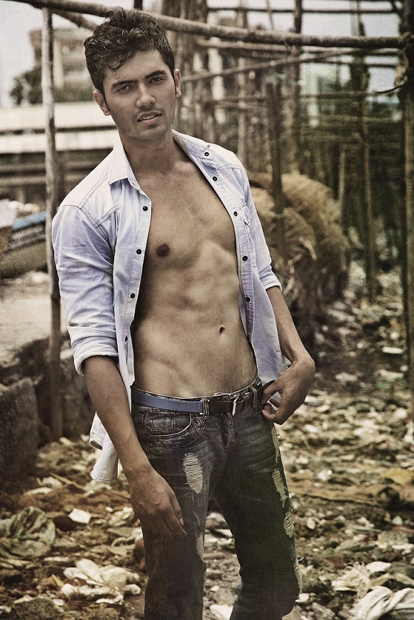 Male model photo shoot of Saurabh K in Mumbai, India