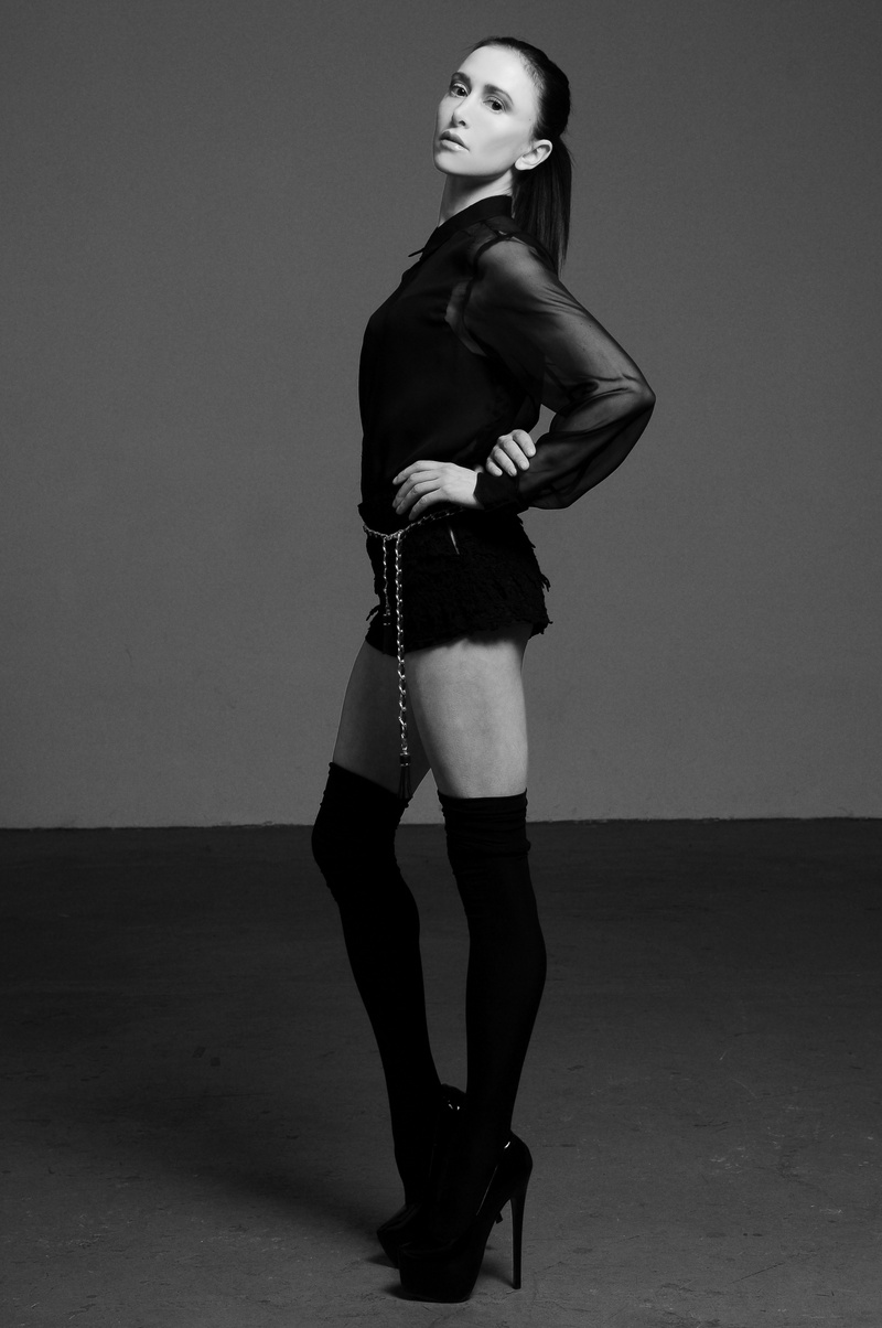 Female model photo shoot of Jessica Mezey