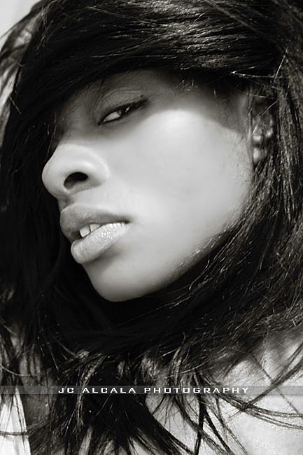 Female model photo shoot of Denesha Jenkins by miramodels