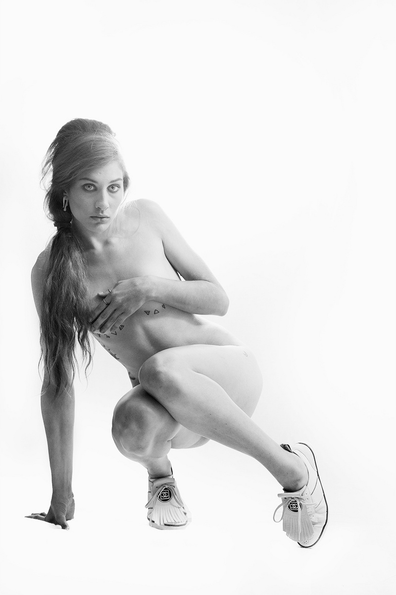 Female model photo shoot of Stephanie-Walsh by JordanTarrant in Charleston, SC