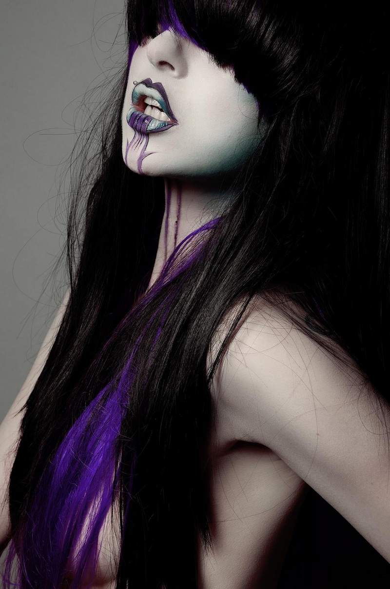 Female model photo shoot of Alice is Bizarre, makeup by Alice Bizarre