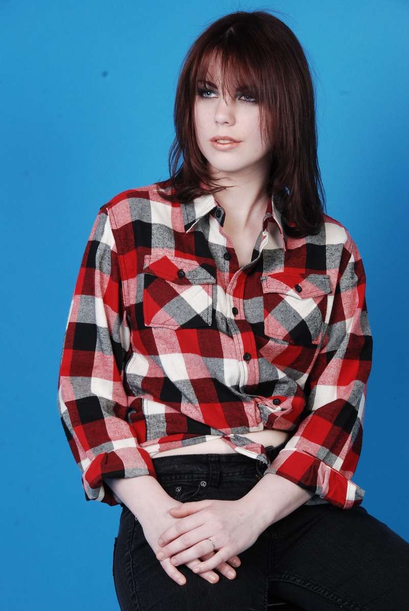 Female model photo shoot of Shannon Hudson
