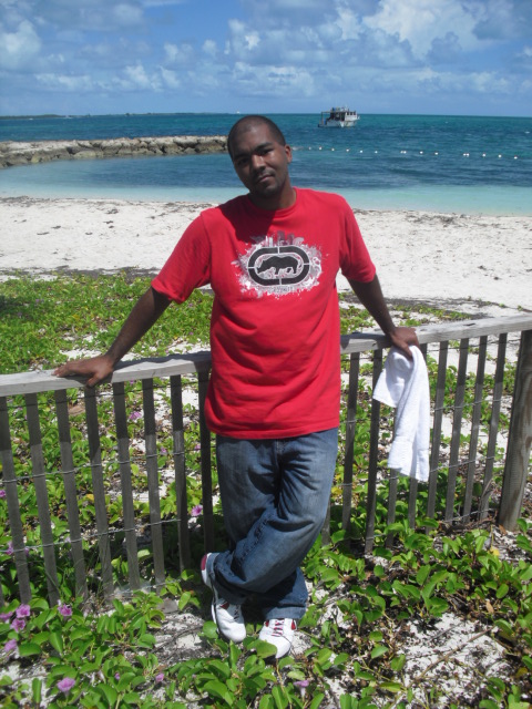 Male model photo shoot of Antuan Mosley in Nassau, Bahamas