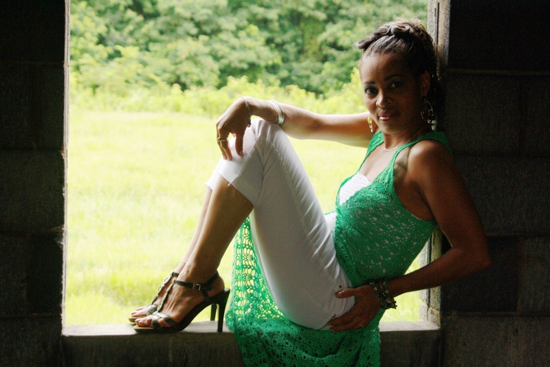 Female model photo shoot of Smiling Sunshine in Capitol Heights, Maryland