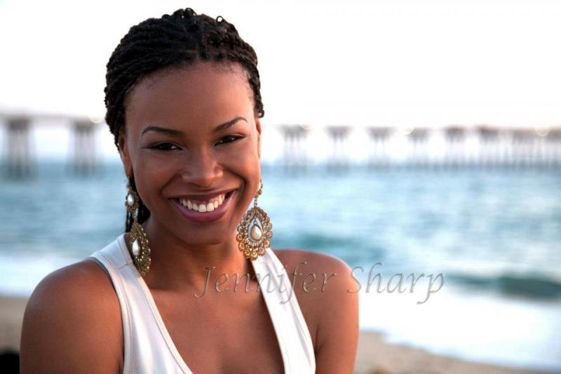 Female model photo shoot of Artesha  in Hermosa Beach