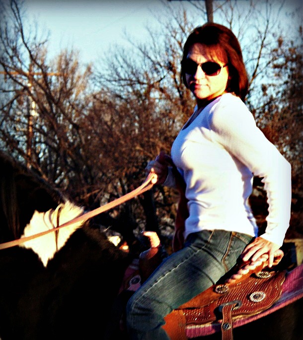 Female model photo shoot of Teddi Jo in Oklahoma