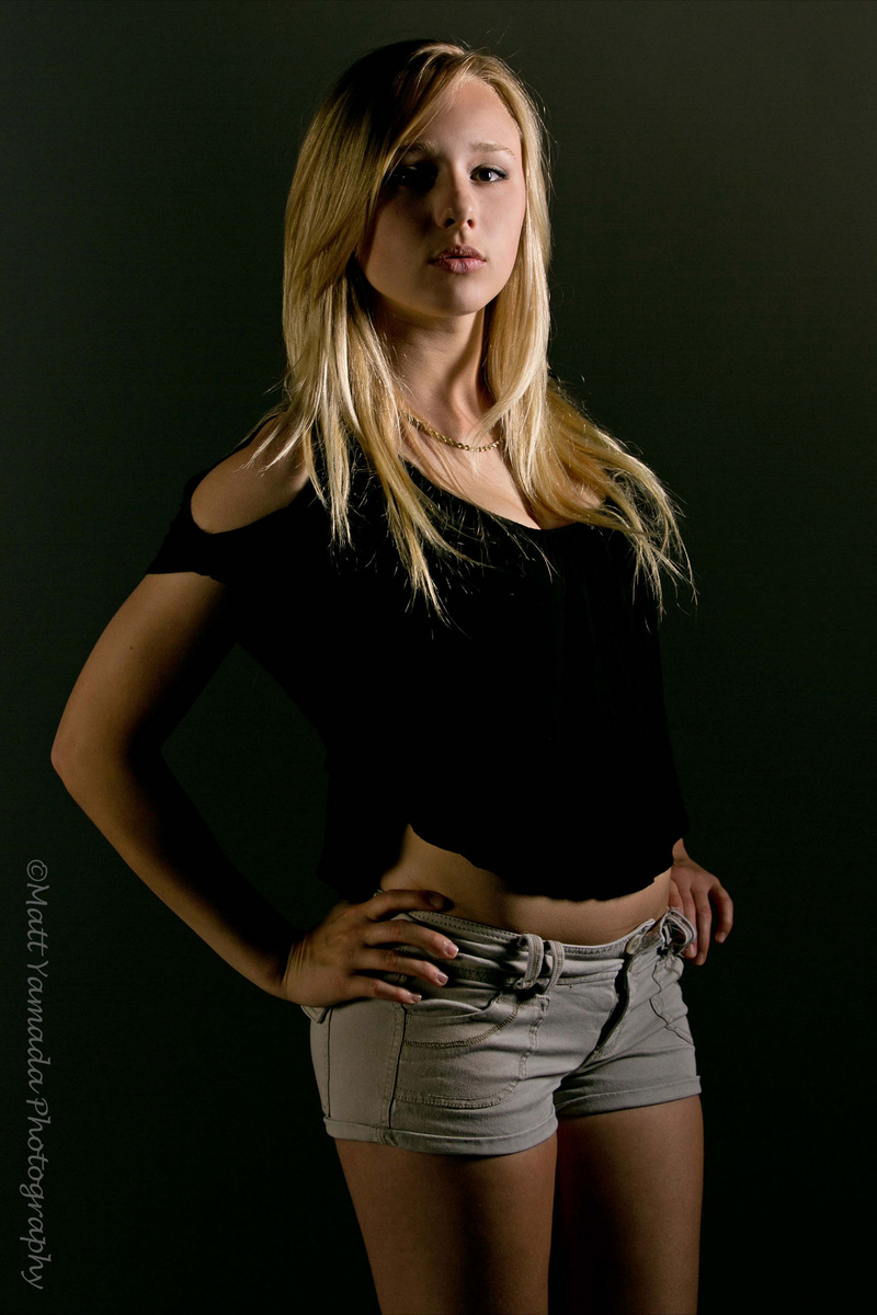 Female model photo shoot of Elayne Clarke