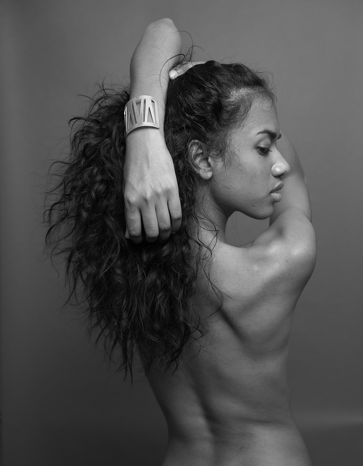 Female model photo shoot of Giselle_22 in Bronx, New York