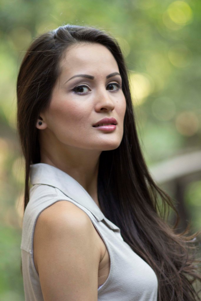 Female model photo shoot of Kamilla Munar by HeadShots Unlimited