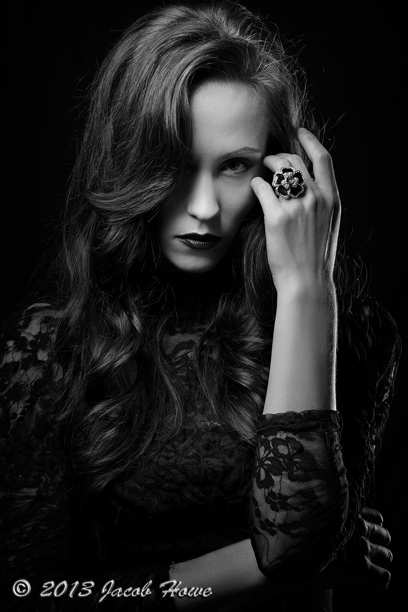 Female model photo shoot of Nicki_V