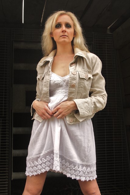 Female model photo shoot of Lindsay Jaworski by williamlowephotography