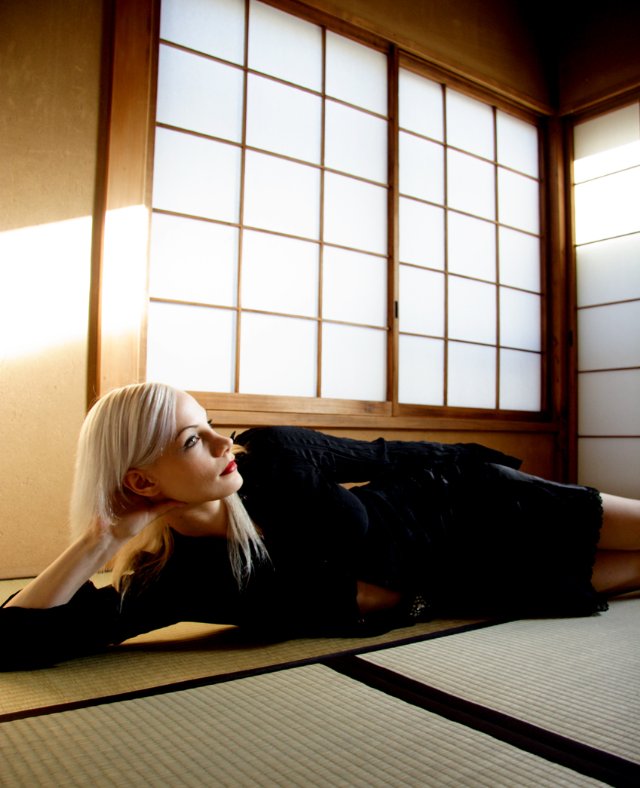 Female model photo shoot of Winkim in Tokyo/Japan