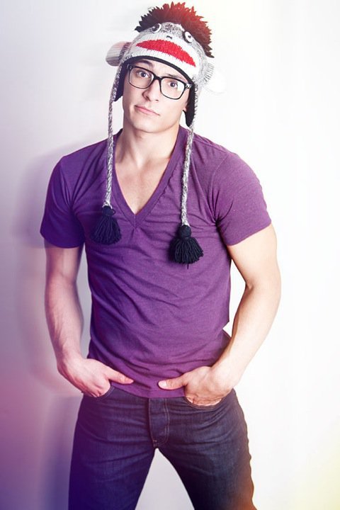 Male model photo shoot of Ryan Taylor Hanson