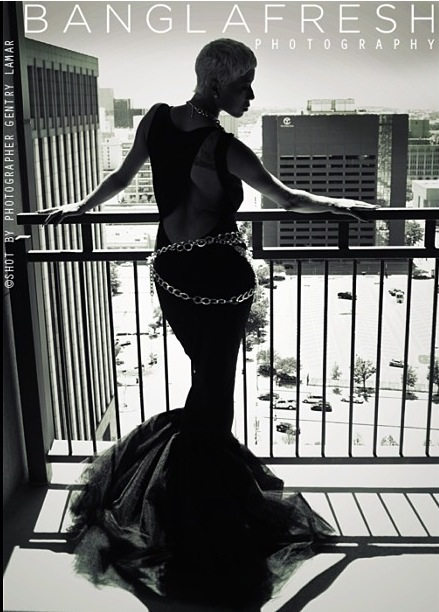Female model photo shoot of T- MARIE in Dallas