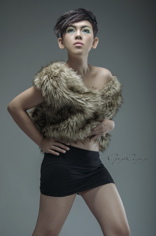 Male model photo shoot of gogo agogo votologue in Jakarta