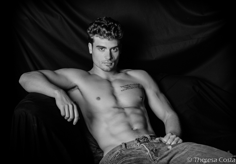 Male model photo shoot of Vince Liuzzo