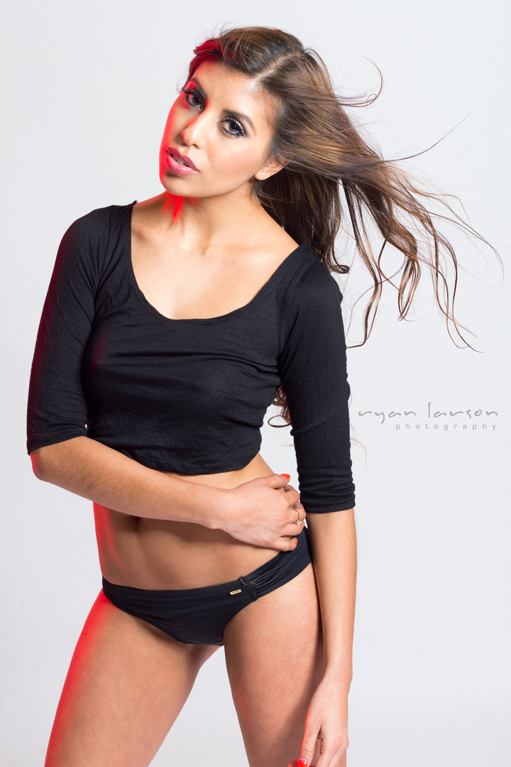 Female model photo shoot of Carolina Camarillo