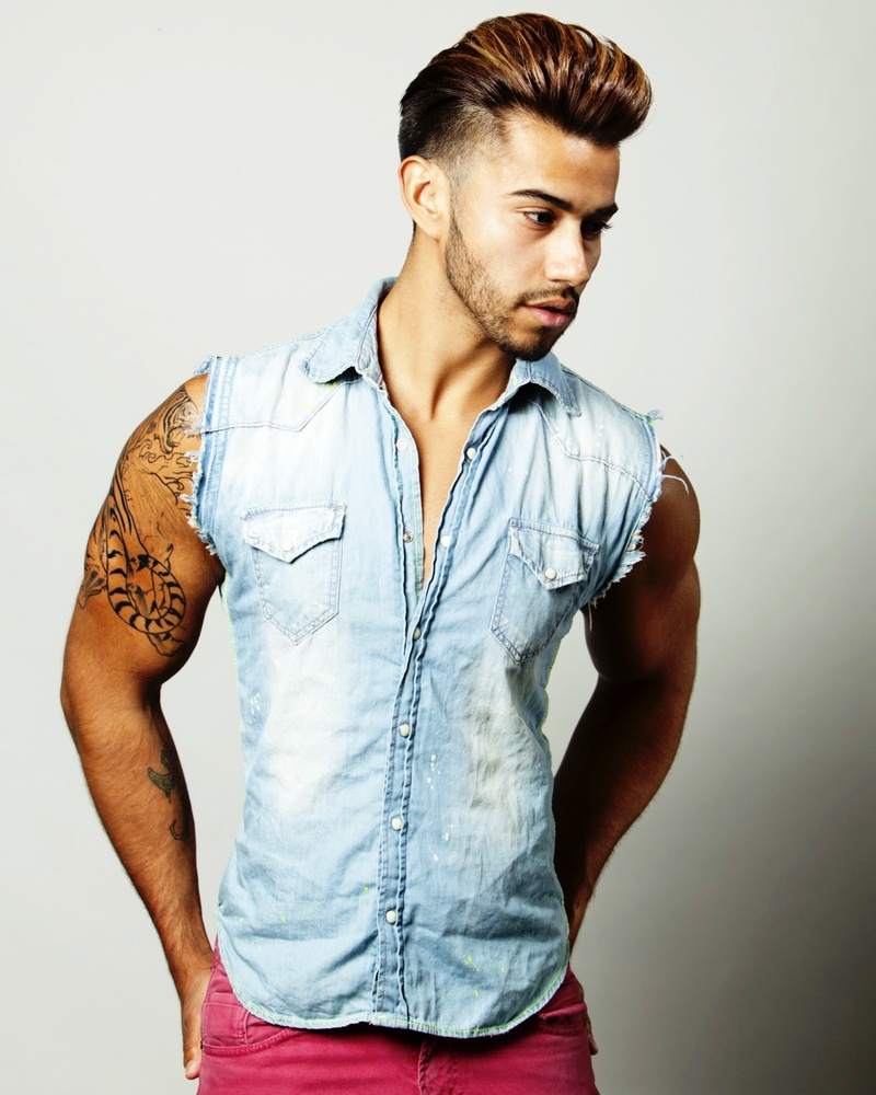 Male model photo shoot of Israel Alvarez