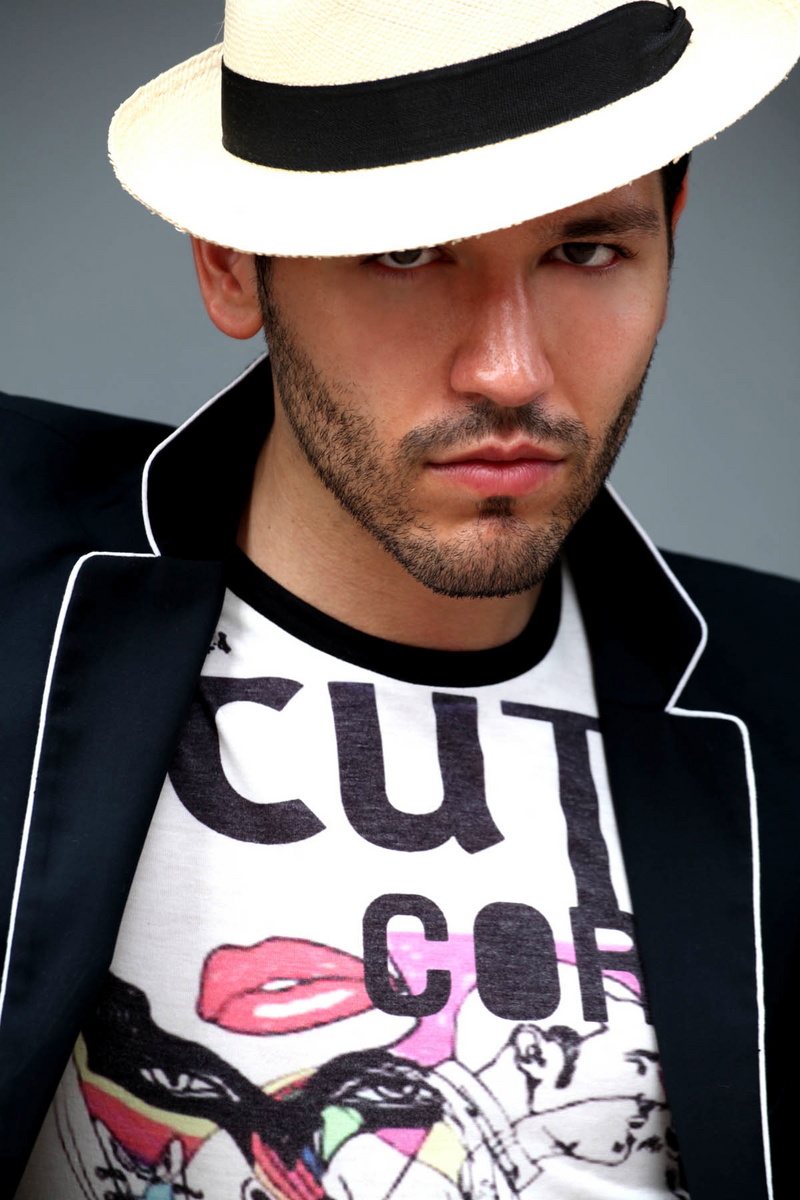 Male model photo shoot of Nestor Martinez