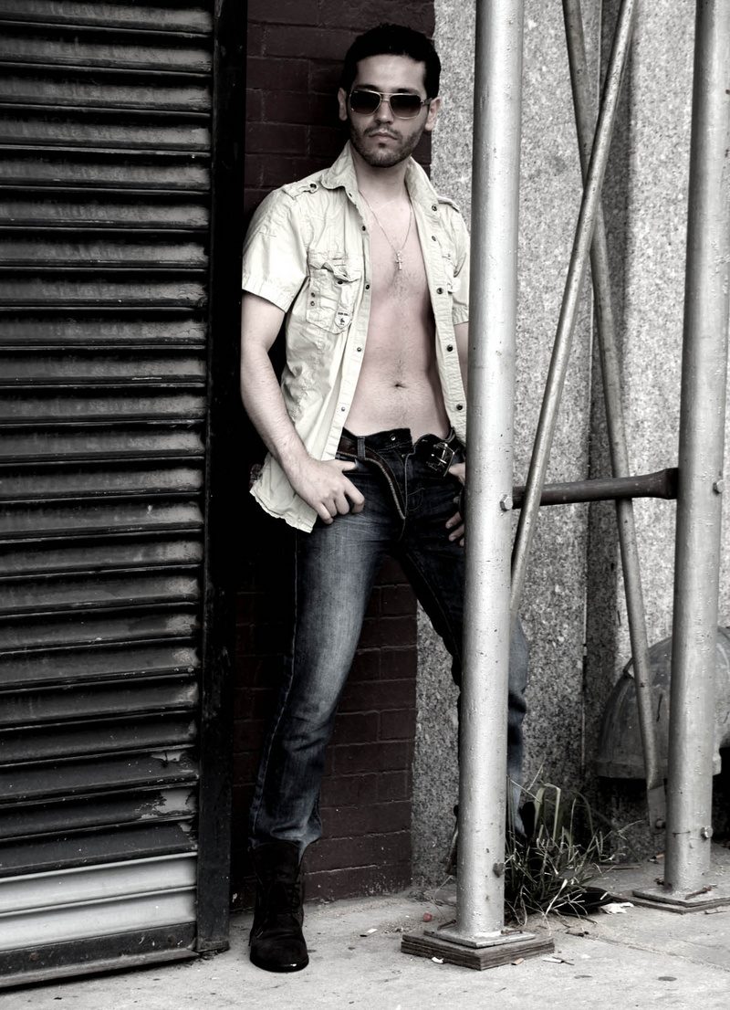 Male model photo shoot of Nestor Martinez